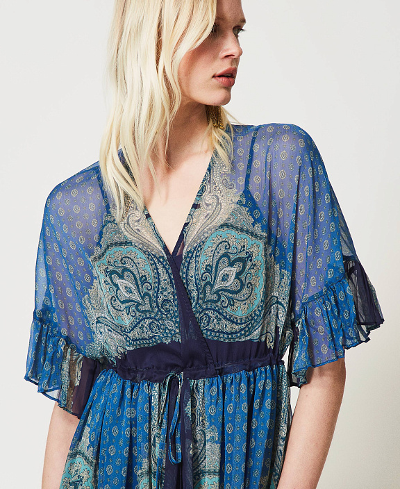 Короткое платье с орнаментом