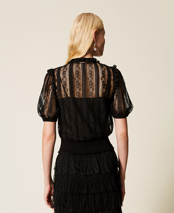 Кружевная блузка в полоску