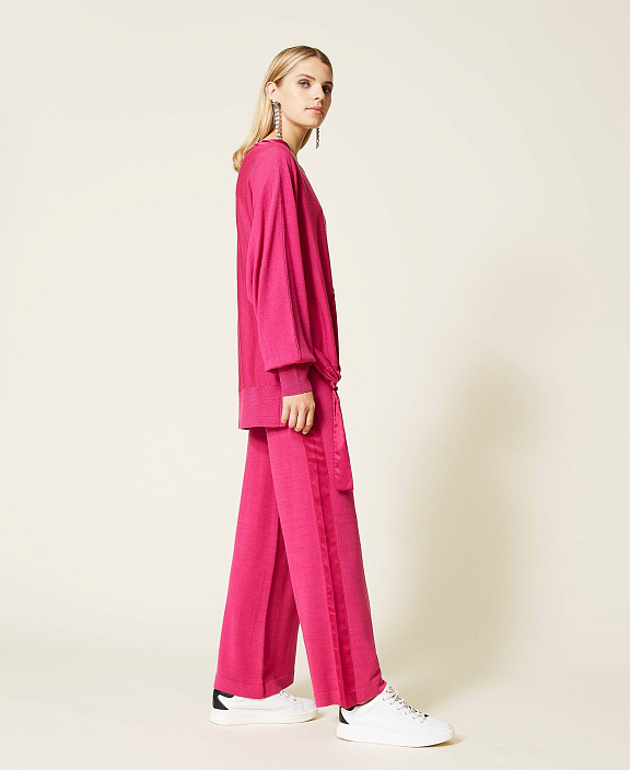 Широкие трикотажные брюки