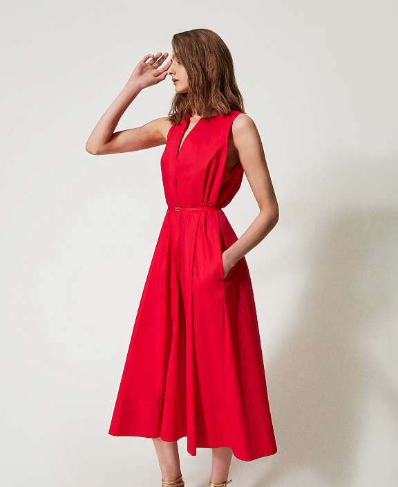 Длинное платье из поплина без рукавов