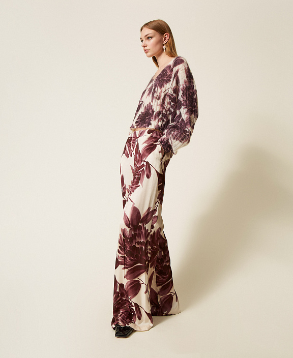 Широкие брюки с цветочным принтом