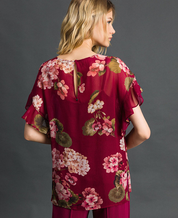 Блуза из крепона с цветочным принтом