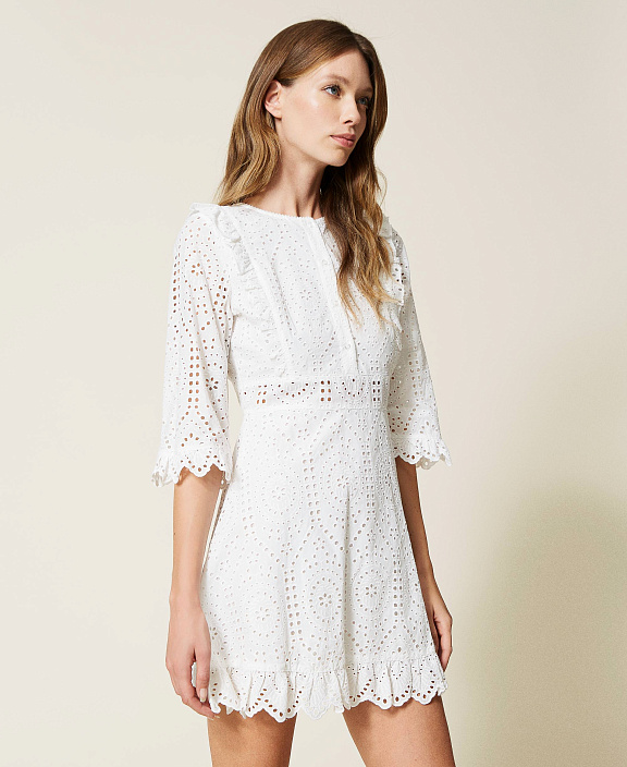 Платье из кружева Сангалло