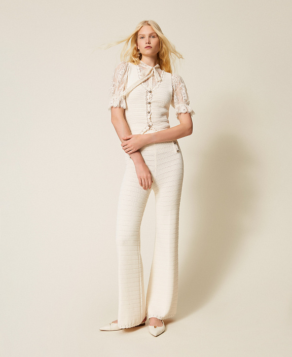 Рубашка из кружева с бантом