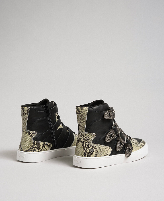 Высокие сникеры с ремешками и вставками с животным принтом