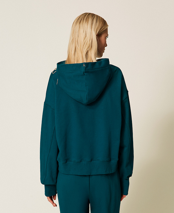 Свитшот с комфортной посадкой