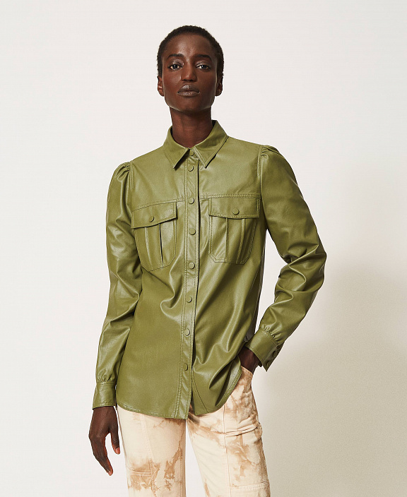 Рубашка с карманами