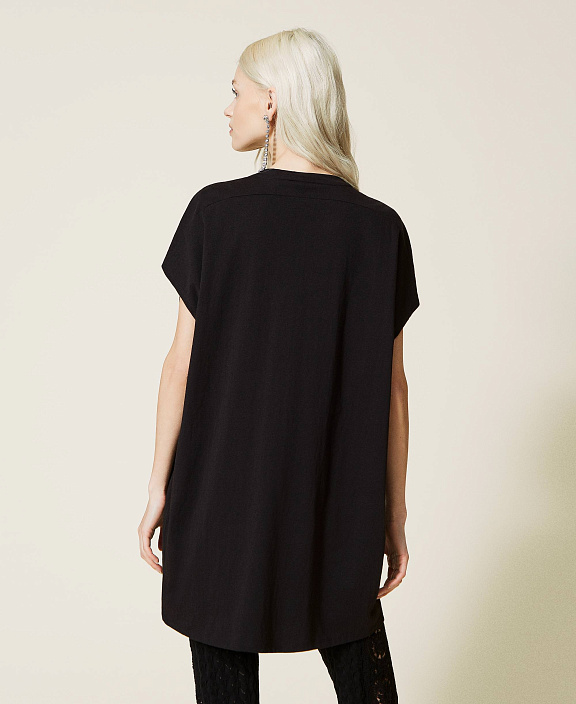 Платье-толстовка и кружевом