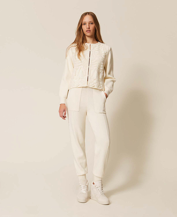 Кардиган с объёмным цветочным кружевом спереди