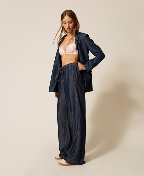 Широкие брюки из шамбре