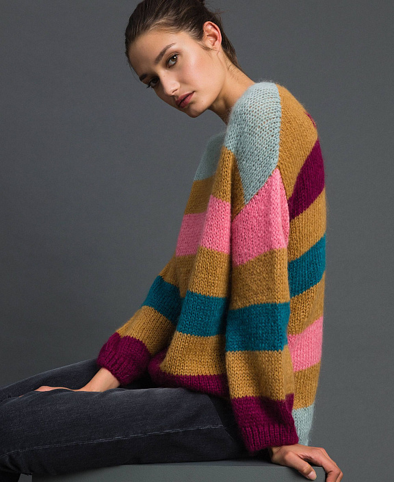 Длинная Трикотажный кардиган в разноцветную полоску