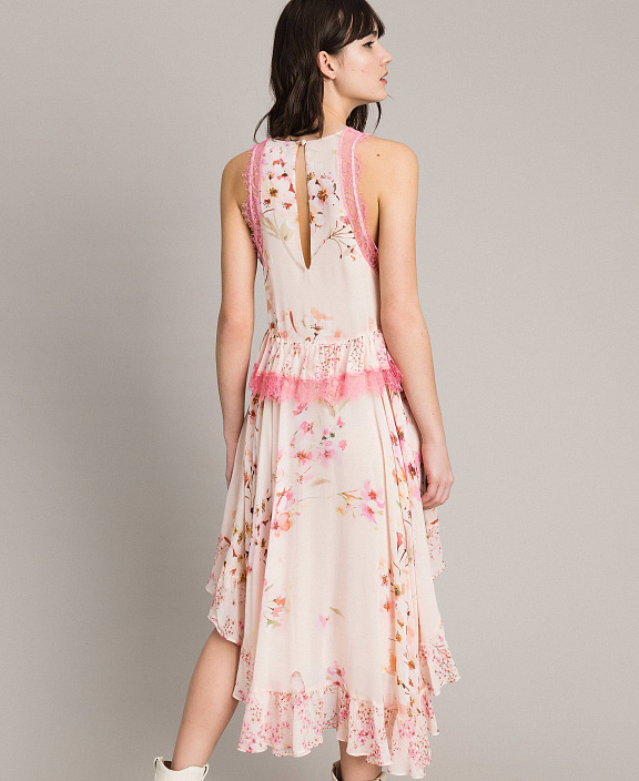 Сарафан с ассиметричным низом