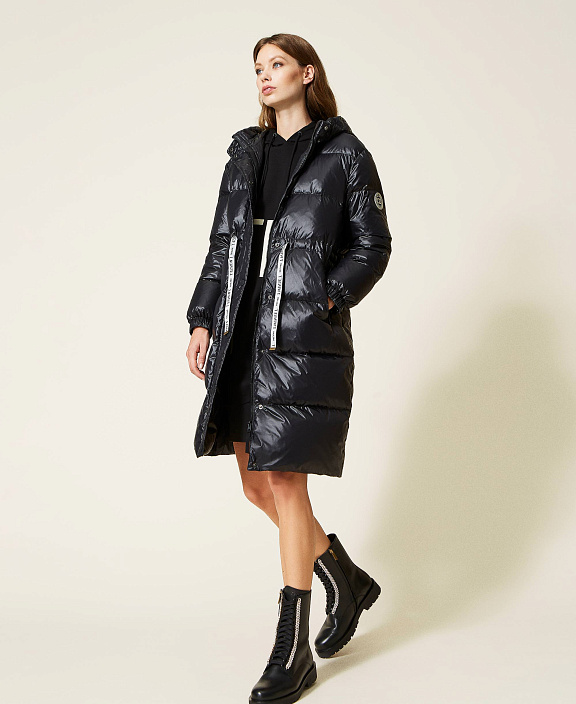 Теплый пуховик на кулиске