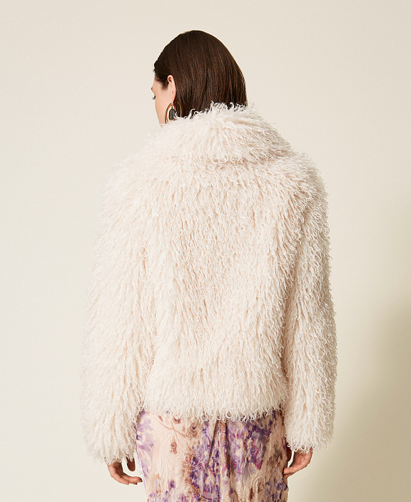 Полупальто из искусственного меха