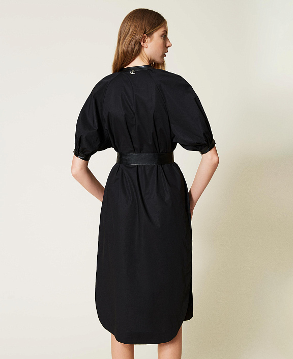 Платье рубашка с отделкой из кожи