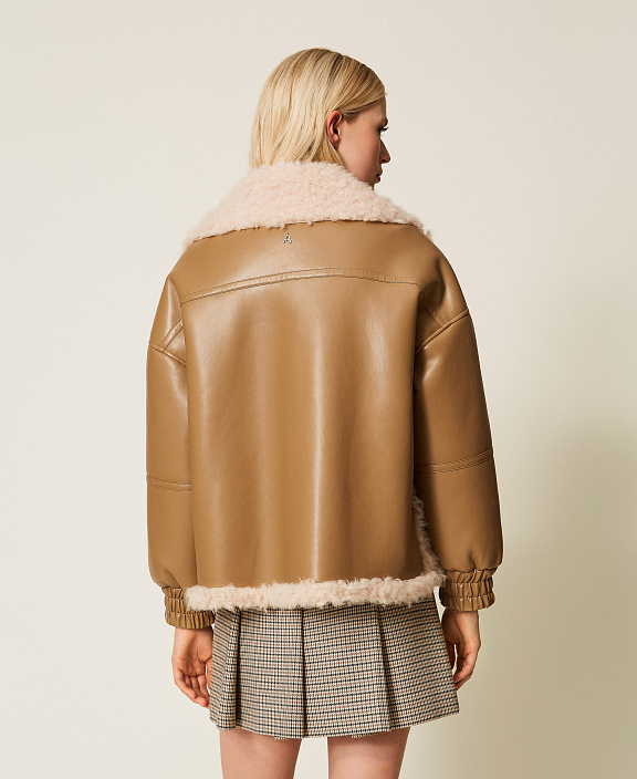 Дублёнка из искусственного меха и кожи