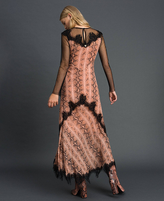 Длинное платье из жоржета с животным принтом