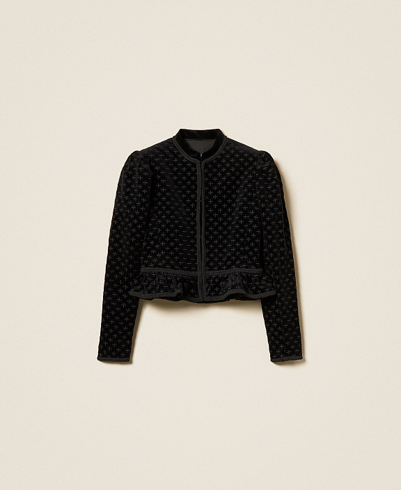 Бархатный жакет с вышивкой