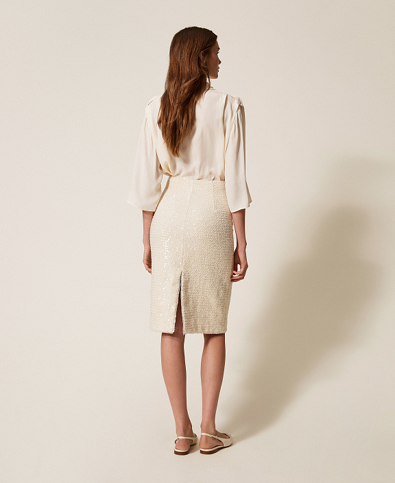 Прямая юбка с пайетками