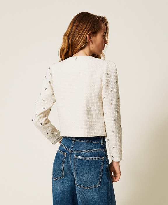 Куртка из букле с вышивкой