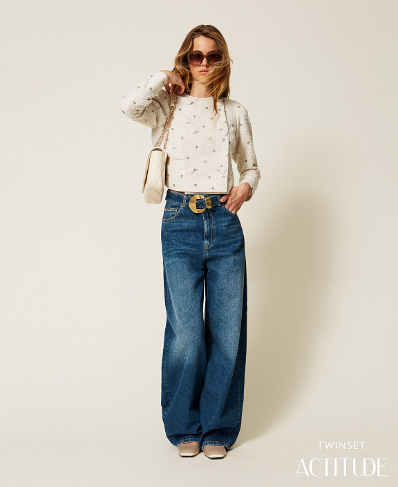 Куртка из букле с вышивкой