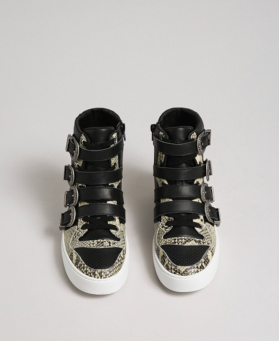 Высокие сникеры с ремешками и вставками с животным принтом