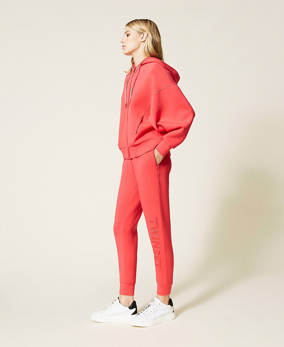 Толстовка на молнии с капюшоном