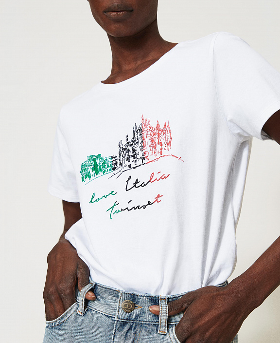 Футболка с вышивкой "Love Italia"