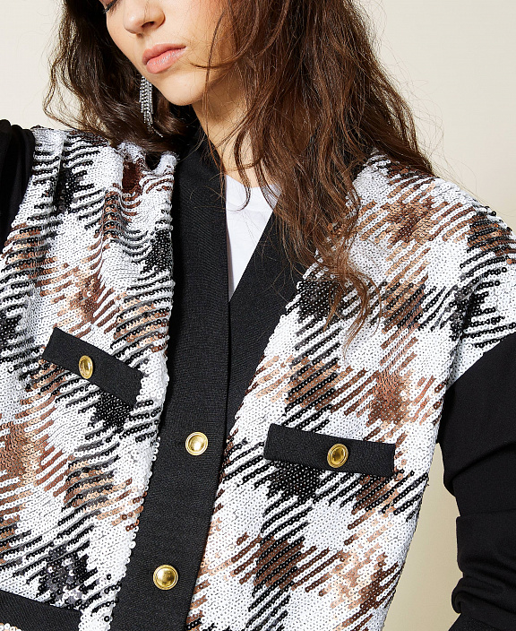 Кардиган в клетку из пайеток