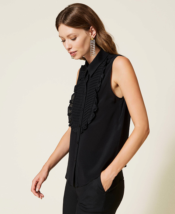 Рубашка без рукавов