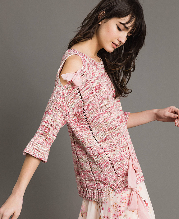 Джемпер с лентами