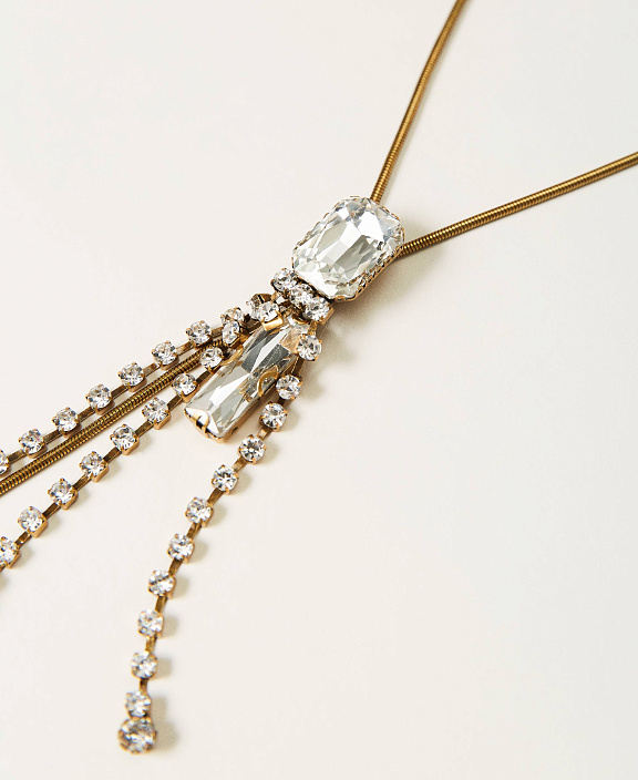 Ожерелье-чокер с камнями и стразами