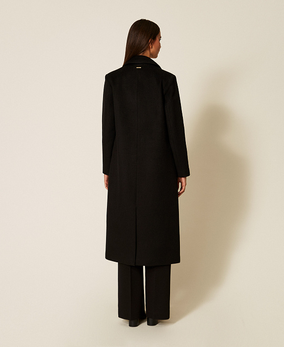 Двубортное пальто из смесовой шерсти